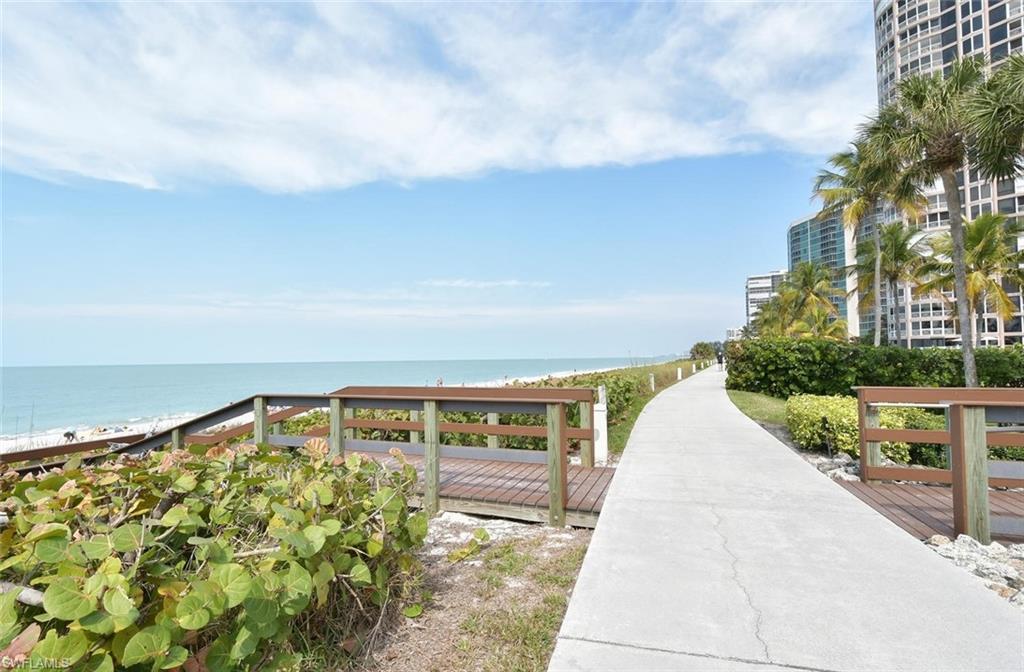 4551 Gulf Shore BLVD N # 1001
