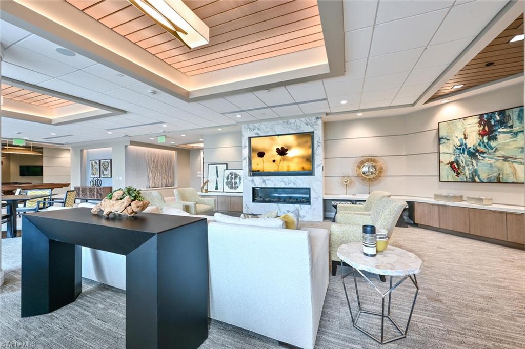 4551 Gulf Shore BLVD N # 1001