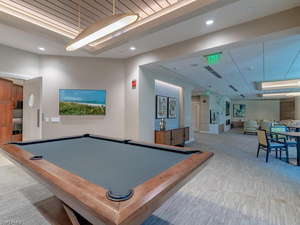 4551 Gulf Shore BLVD N # 1001