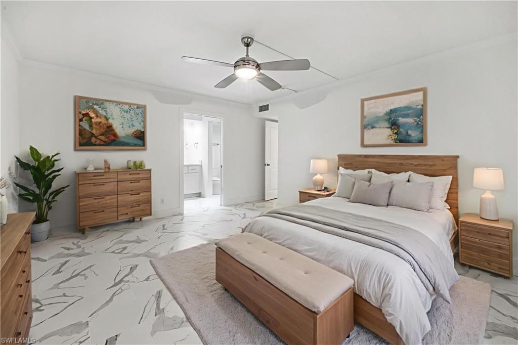 222 Harbour DR # 114, NAPLES Unit: 114