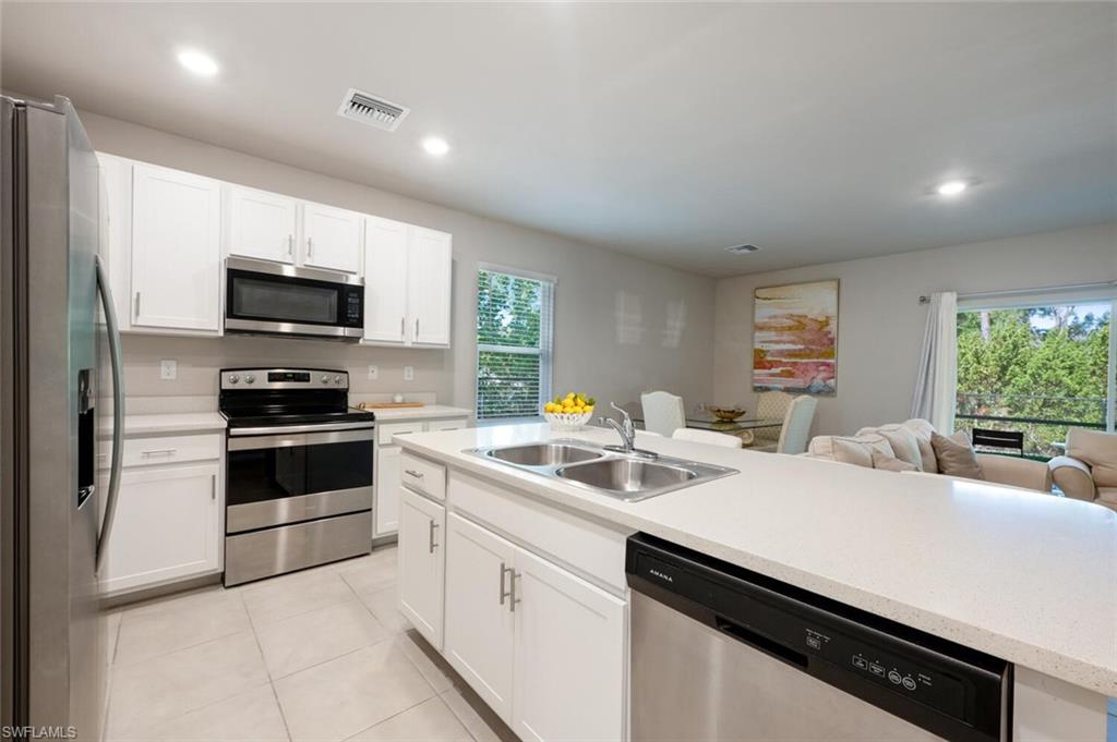 15201 Wildflower CIR
