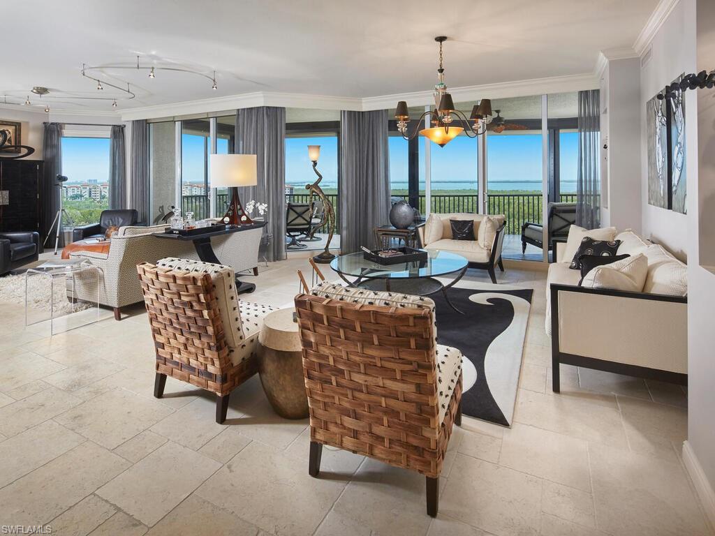 23750 Via Trevi WAY # 901