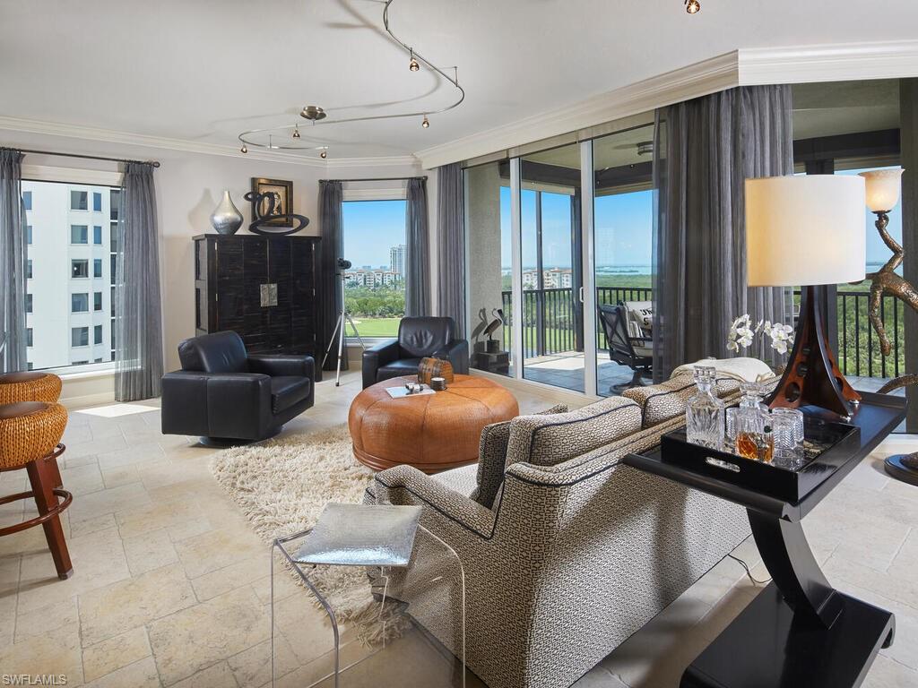 23750 Via Trevi WAY # 901