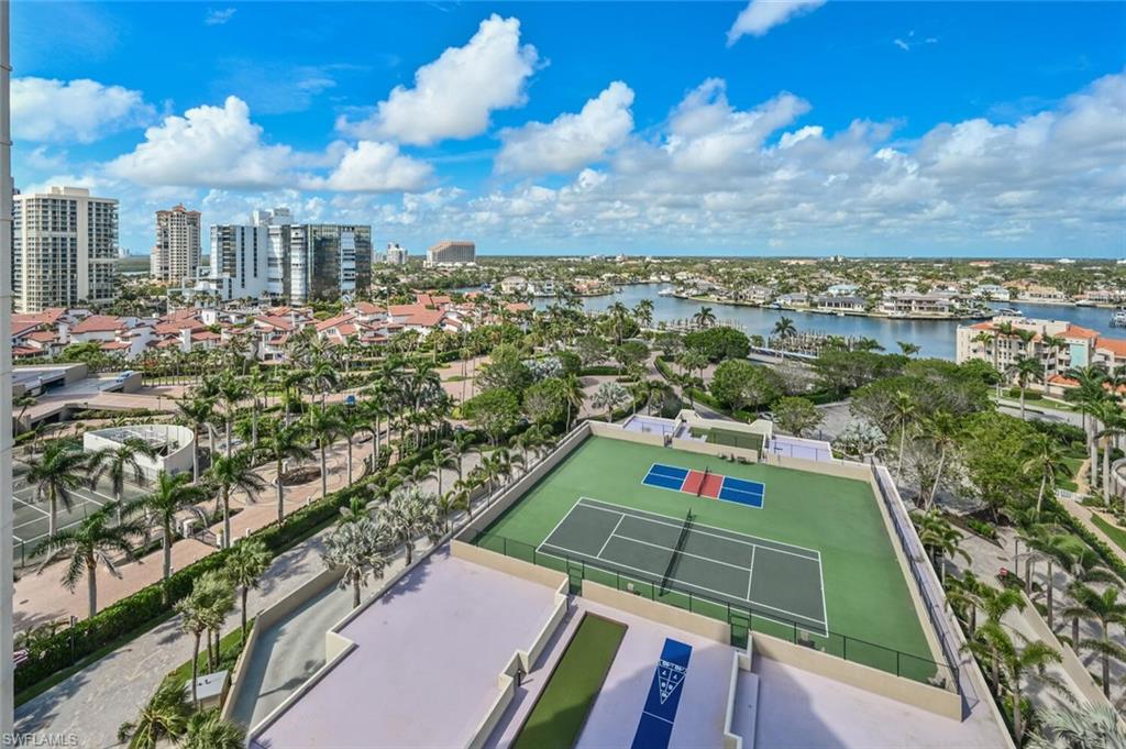 4551 Gulf Shore BLVD N # 306