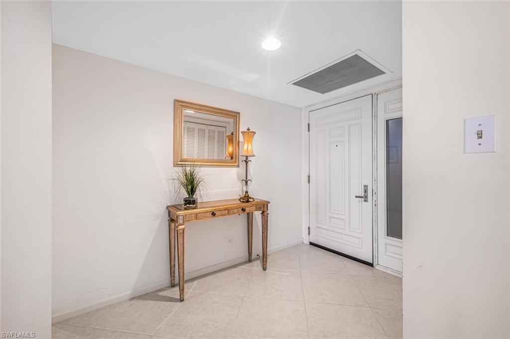 4551 Gulf Shore BLVD N # 605