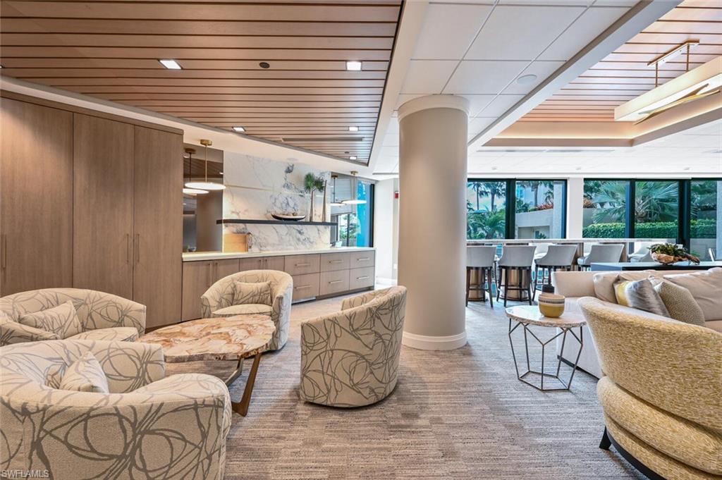 4551 Gulf Shore BLVD N # 605