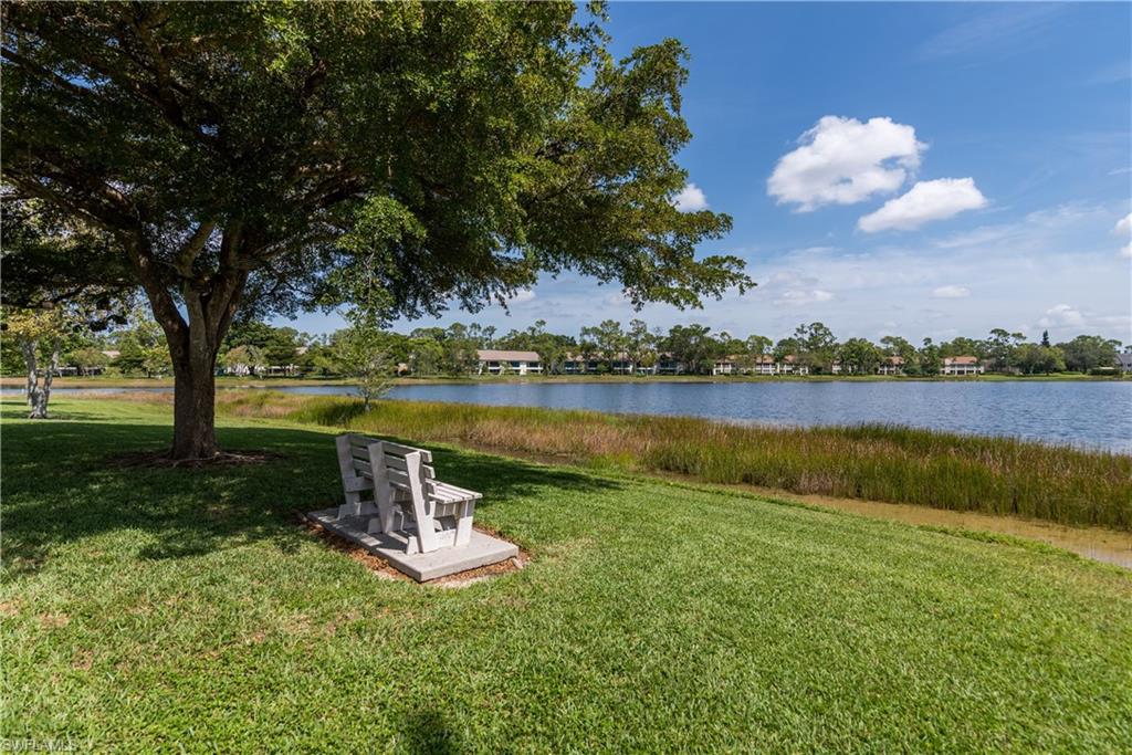 141 Bristol LN # 21, NAPLES Unit: C-21