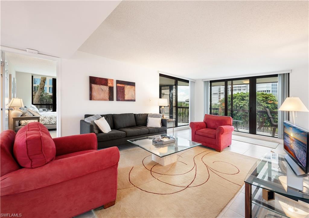 4551 Gulf Shore BLVD N # 306