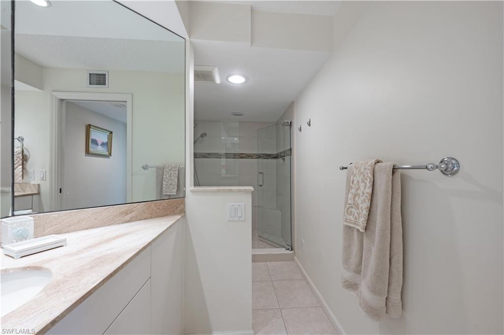 4551 Gulf Shore BLVD N # 306