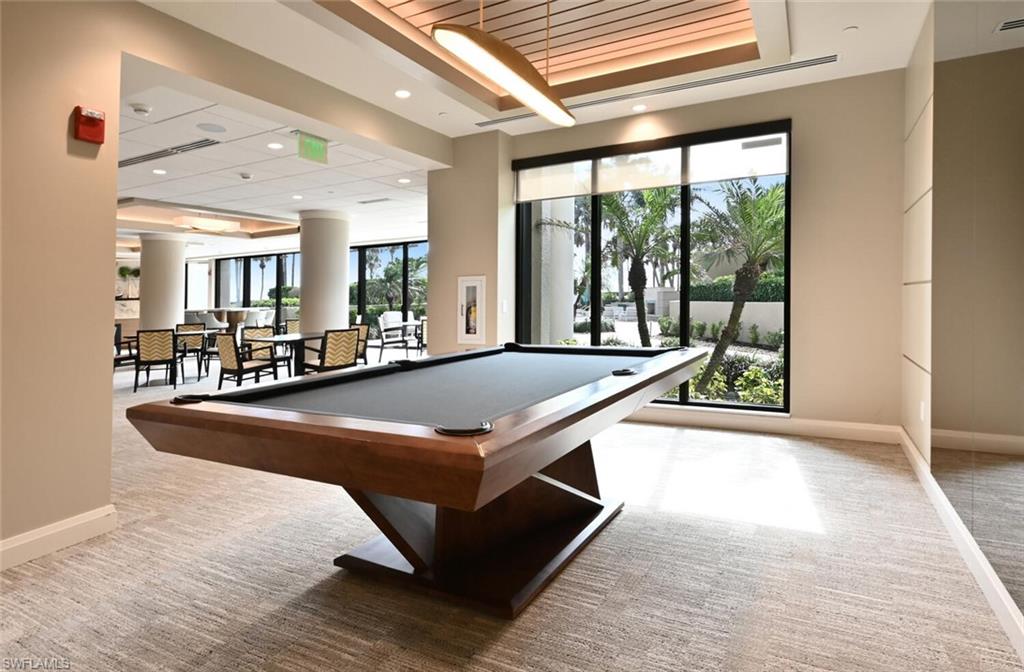 4551 Gulf Shore BLVD N # 306