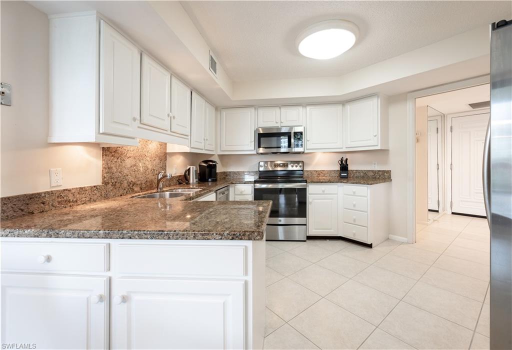 4551 Gulf Shore BLVD N # 306