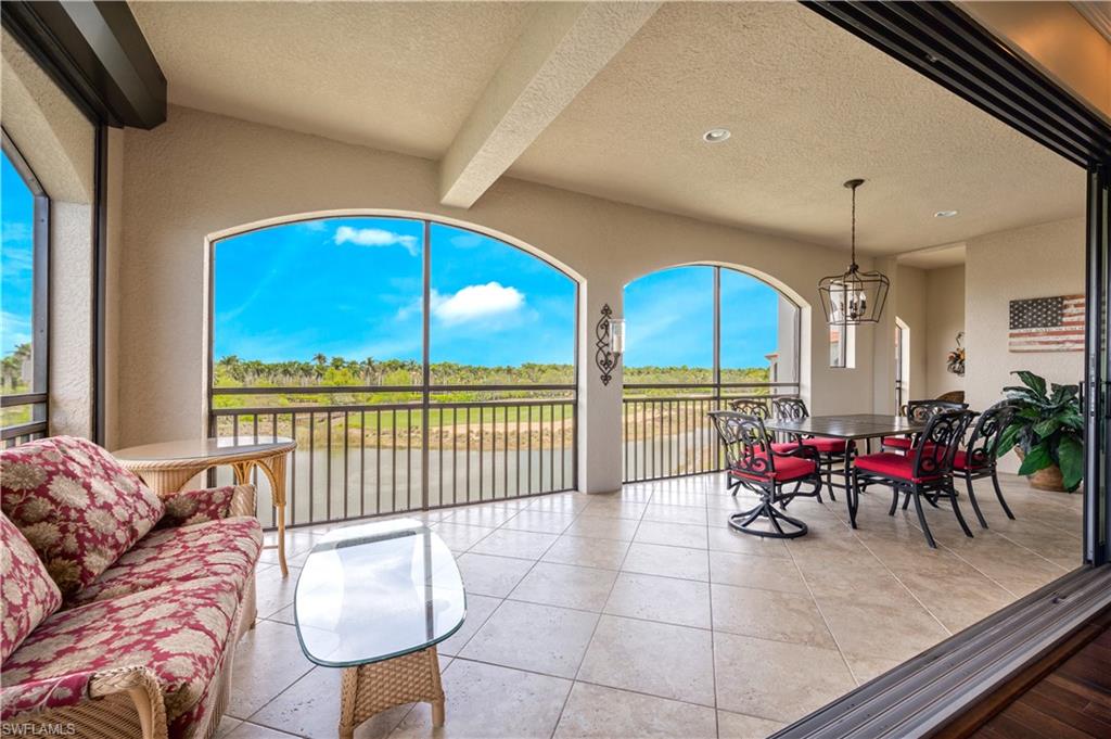 2555 Marquesa Royale LN # 301 Unit: 1-301