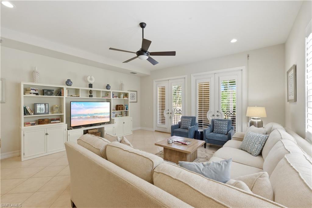 2859 Tiburon BLVD E 102