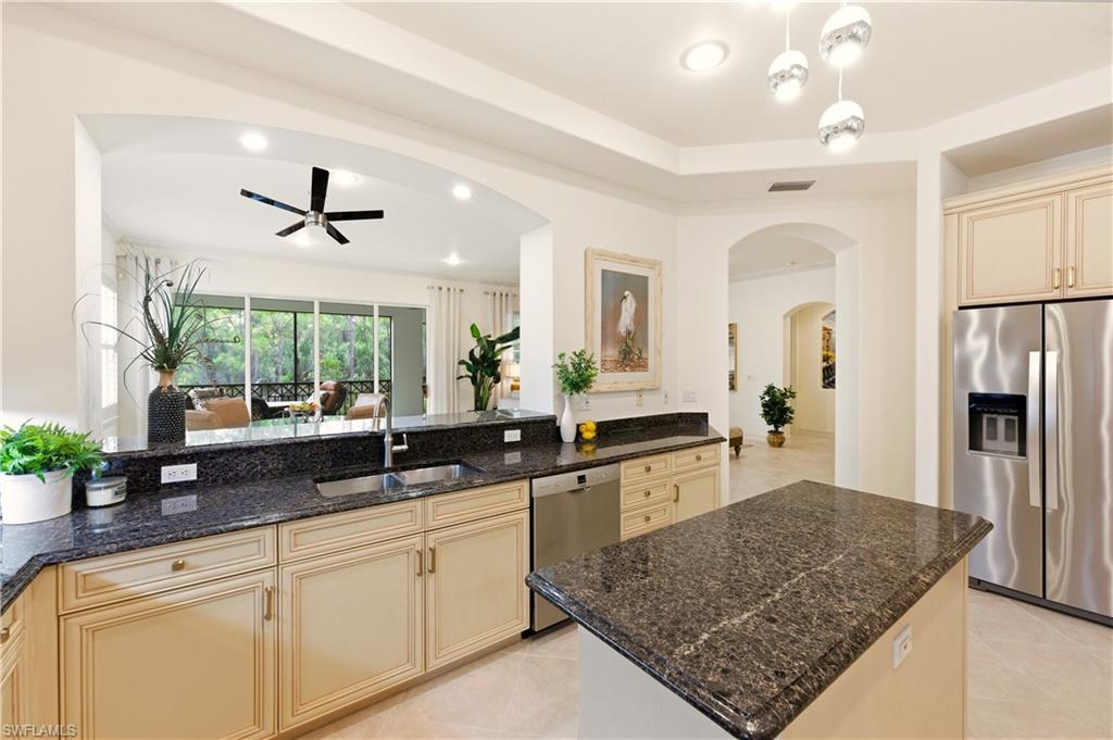 2843 Tiburon BLVD E # 102 Unit: 7-102