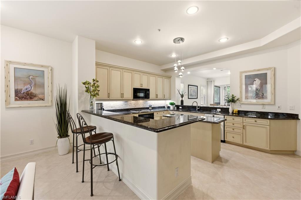 2843 Tiburon BLVD E # 102 Unit: 7-102