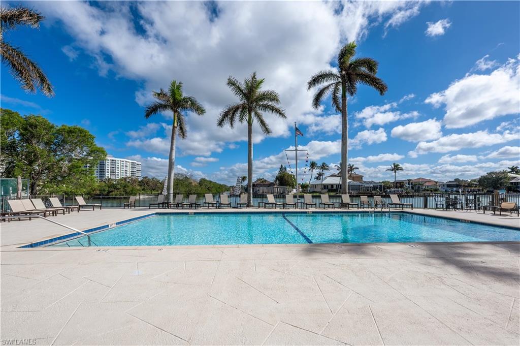 11118 Gulfshore # 203