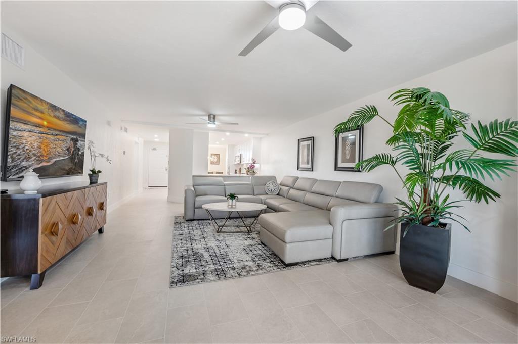 11118 Gulfshore # 203