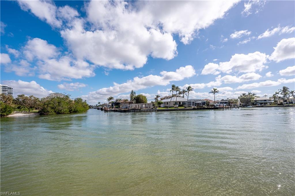 11118 Gulfshore # 203