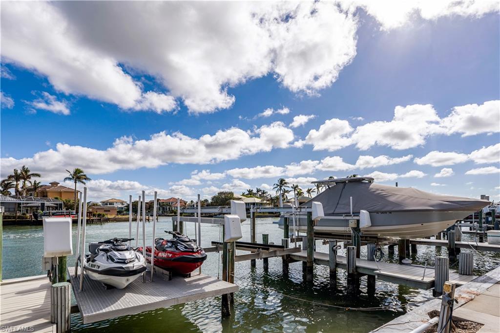 11118 Gulfshore # 203