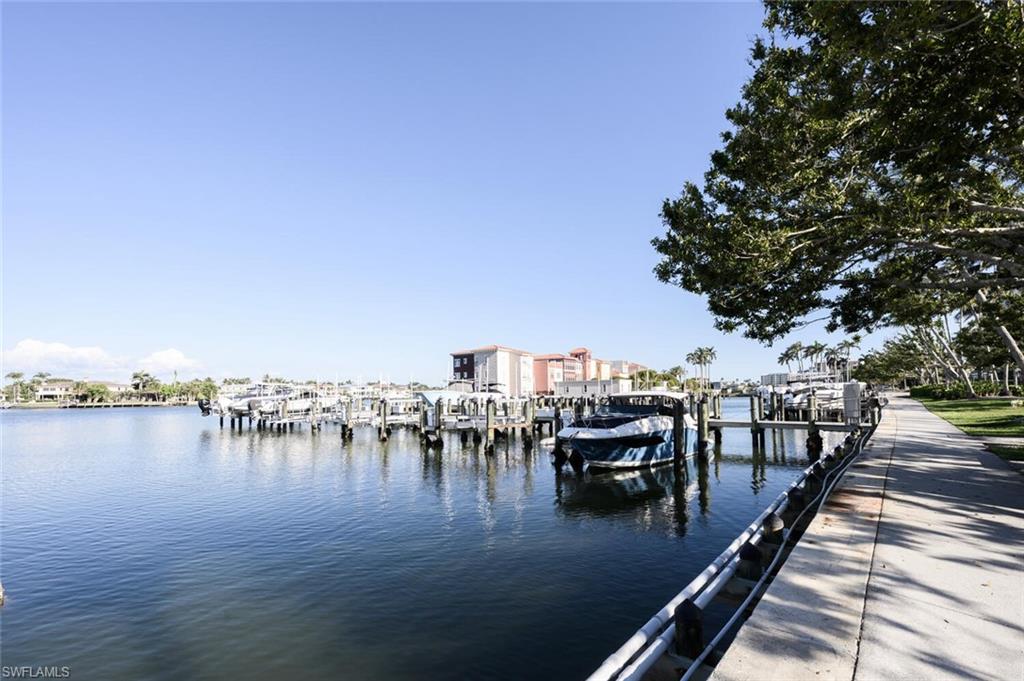 4680 Gulf Shore BLVD N