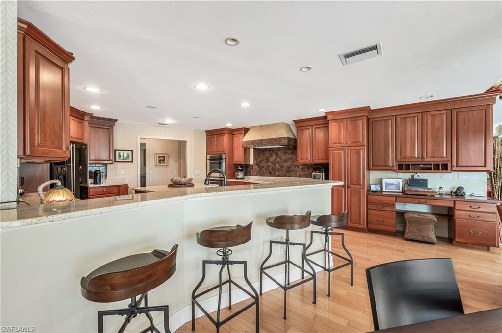 2256 Imperial Golf Co BLVD