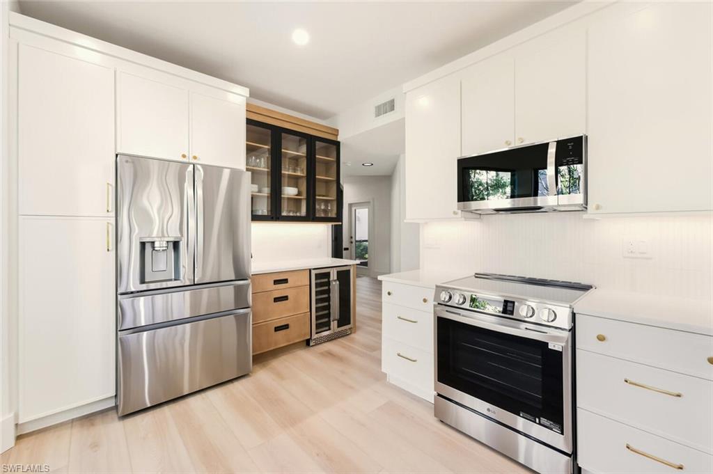 2396 Ravenna BLVD # 102