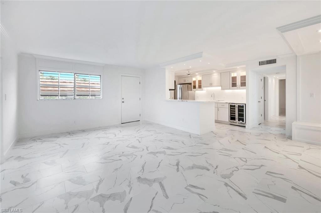 222 Harbour DR # 114