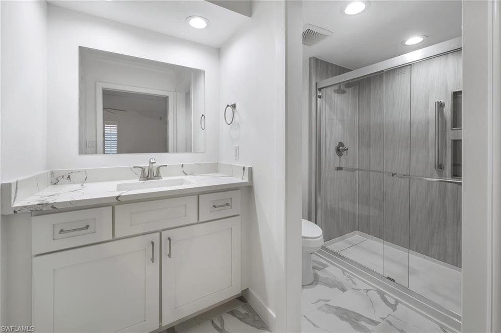 222 Harbour DR # 114