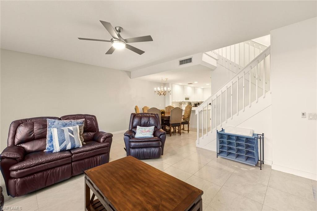 8124 Josefa WAY
