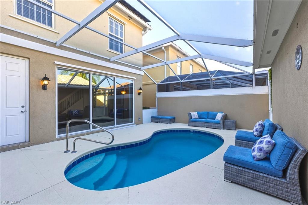 8124 Josefa WAY
