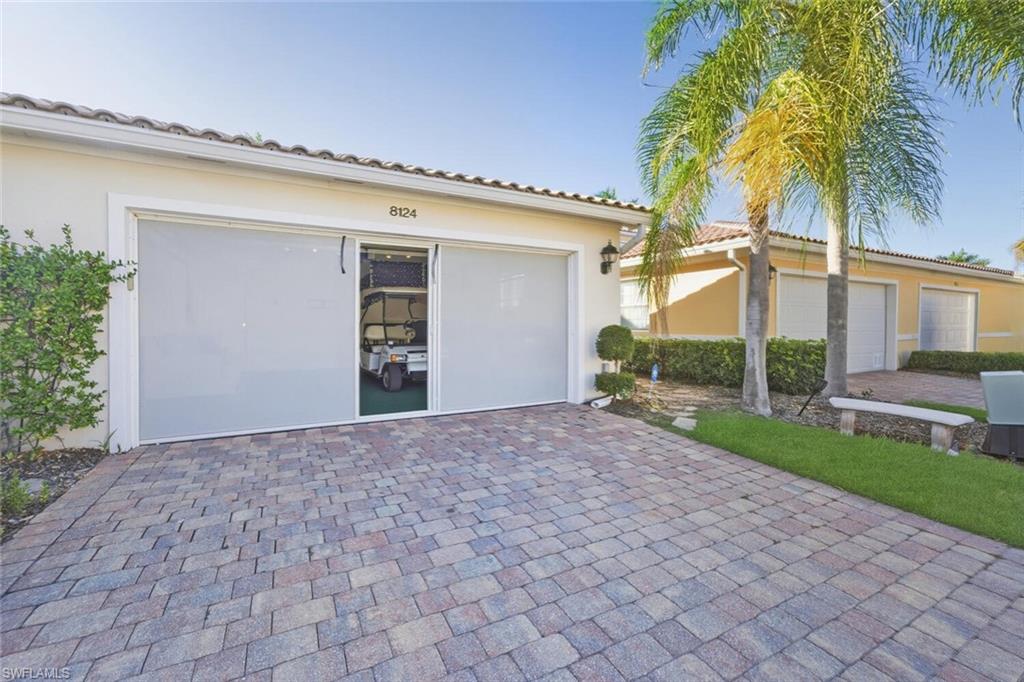 8124 Josefa WAY