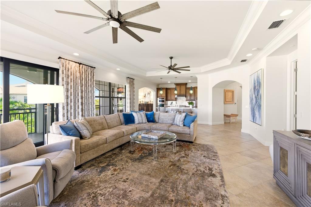 2555 Marquesa Royale LN # 1