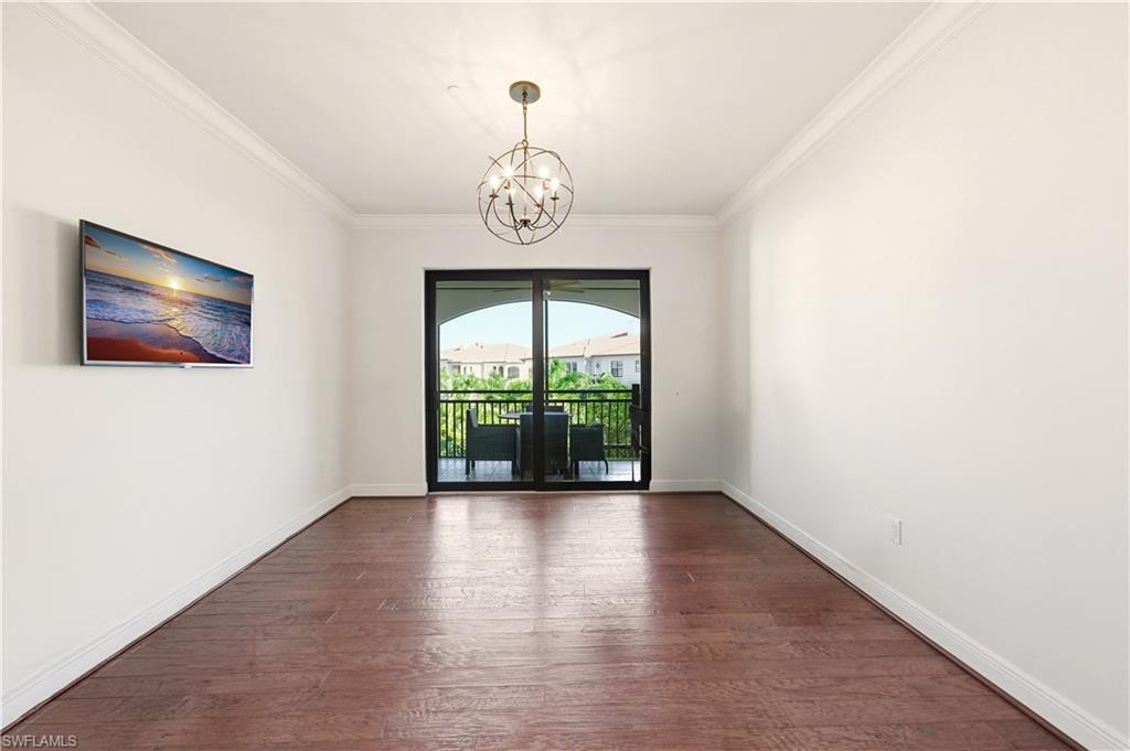 2555 Marquesa Royale LN # 1