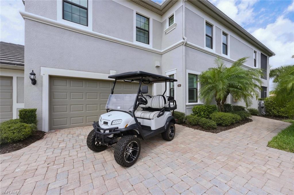 12049 Covent Garden CT 2001