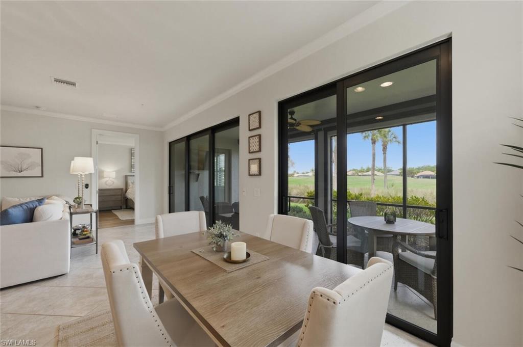 12049 Covent Garden CT 2001