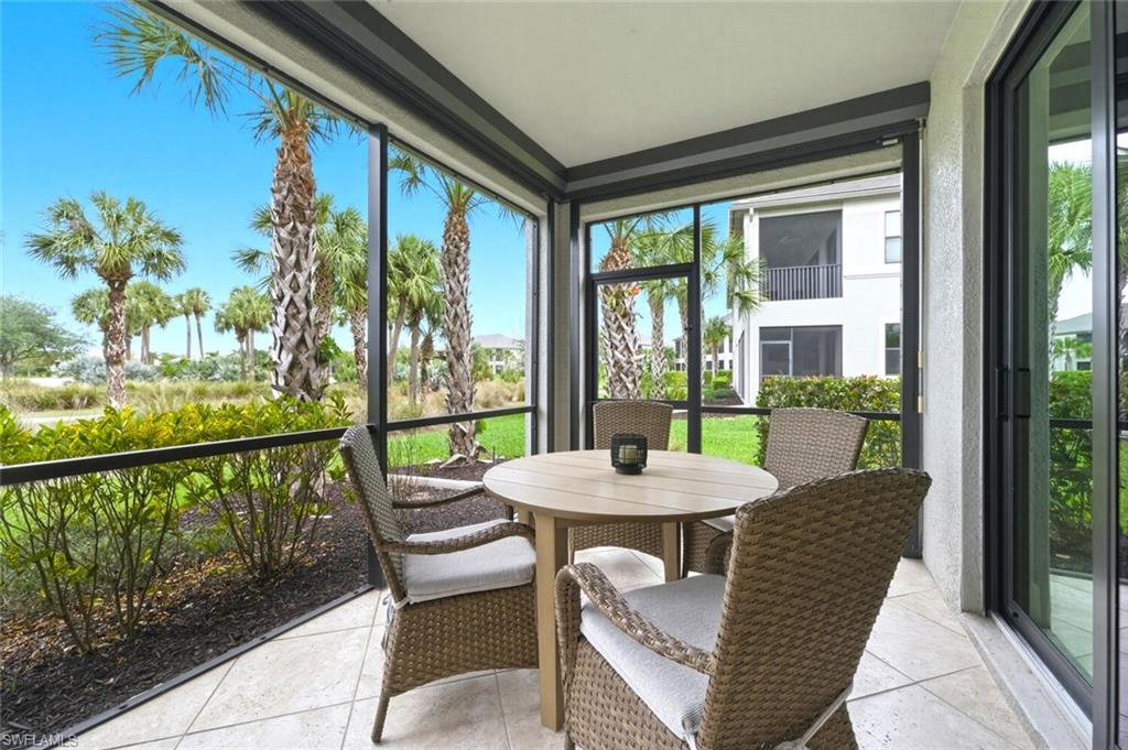 12049 Covent Garden CT 2001