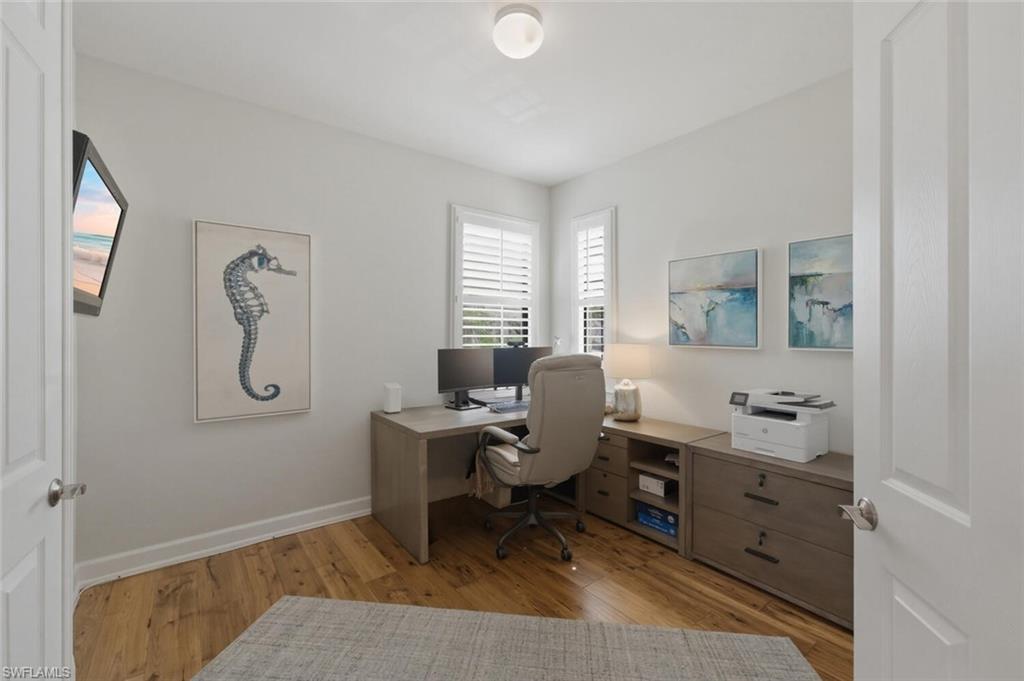 12049 Covent Garden CT 2001