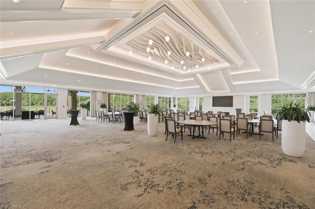 12049 Covent Garden CT 2001