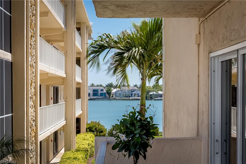 3450 Gulf Shore BLVD N 207