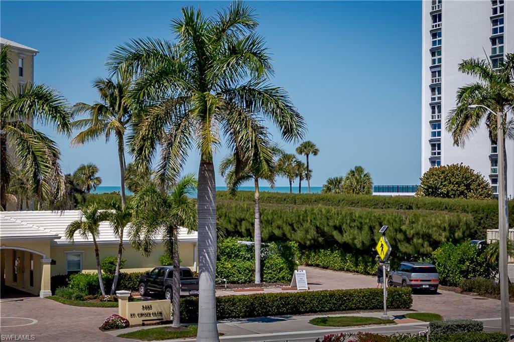 3450 Gulf Shore BLVD N 207