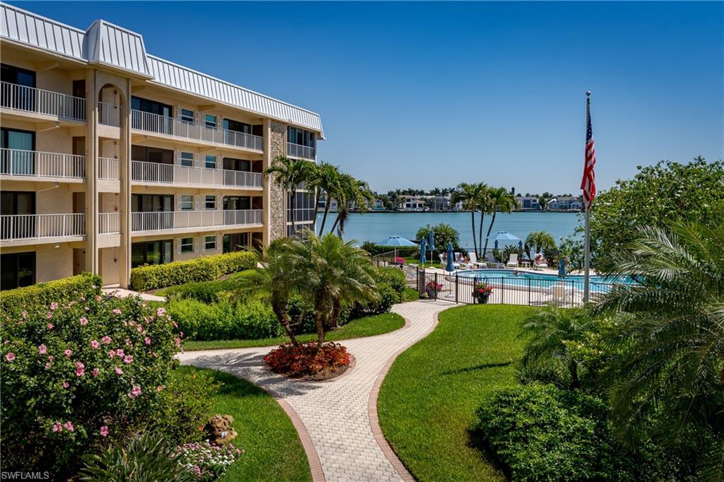 3450 Gulf Shore BLVD N 207
