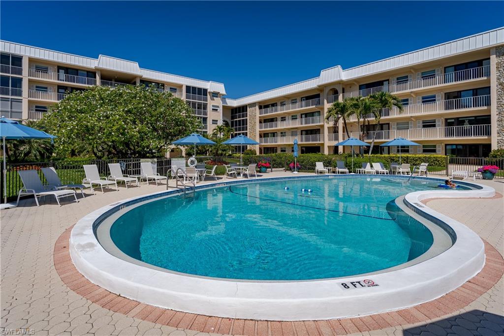 3450 Gulf Shore BLVD N 207