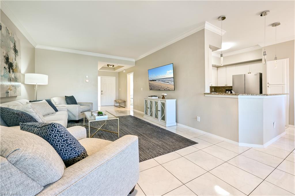 1054 Egrets Walk CIR 102