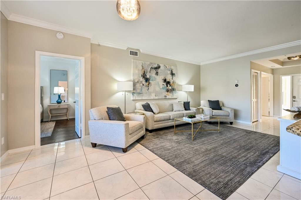 1054 Egrets Walk CIR 102