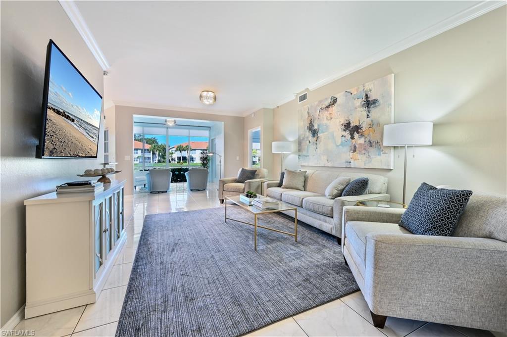 1054 Egrets Walk CIR 102