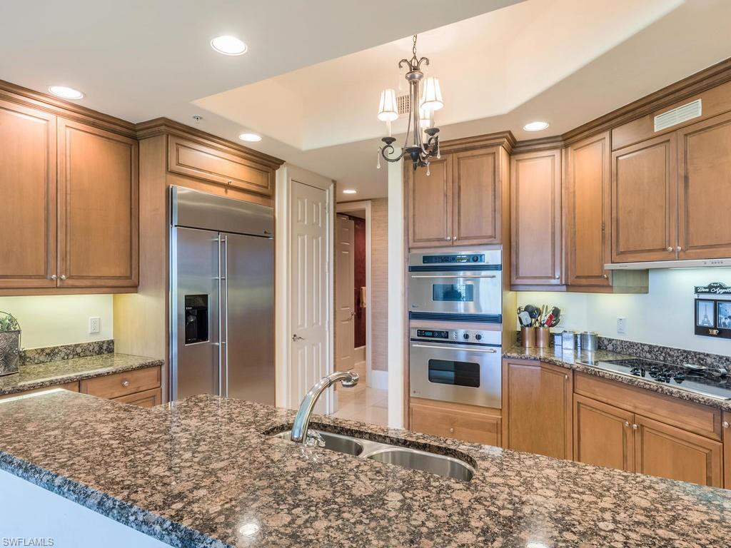 2728 Tiburon BLVD E PH-503