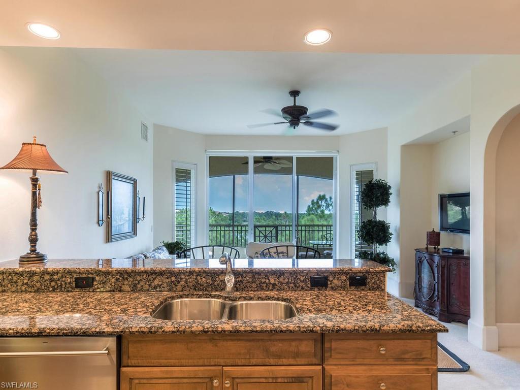 2728 Tiburon BLVD E PH-503
