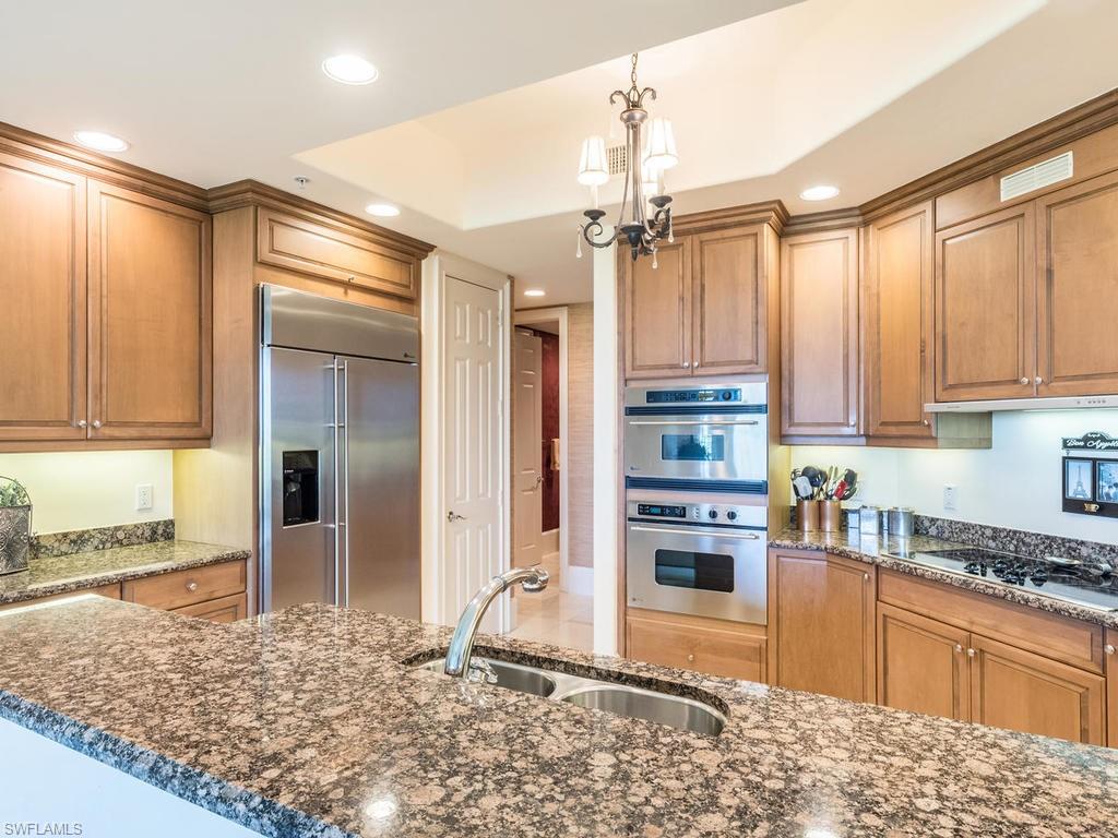 2728 Tiburon BLVD E PH-503