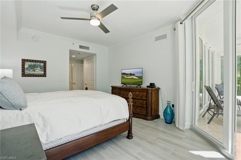 2728 Tiburon BLVD E A-104