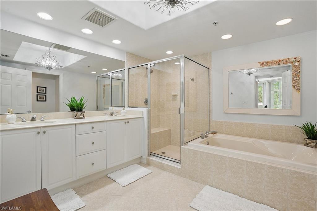 2728 Tiburon BLVD E A-104
